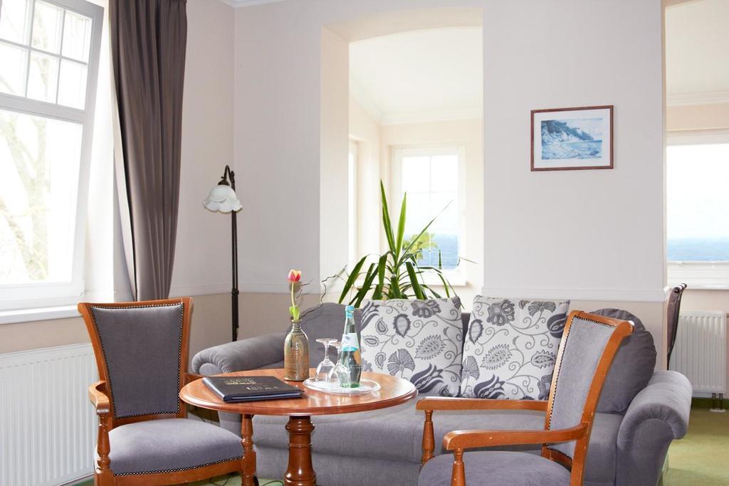 Hotel Zum Strandlaufer Аренсхоп Экстерьер фото