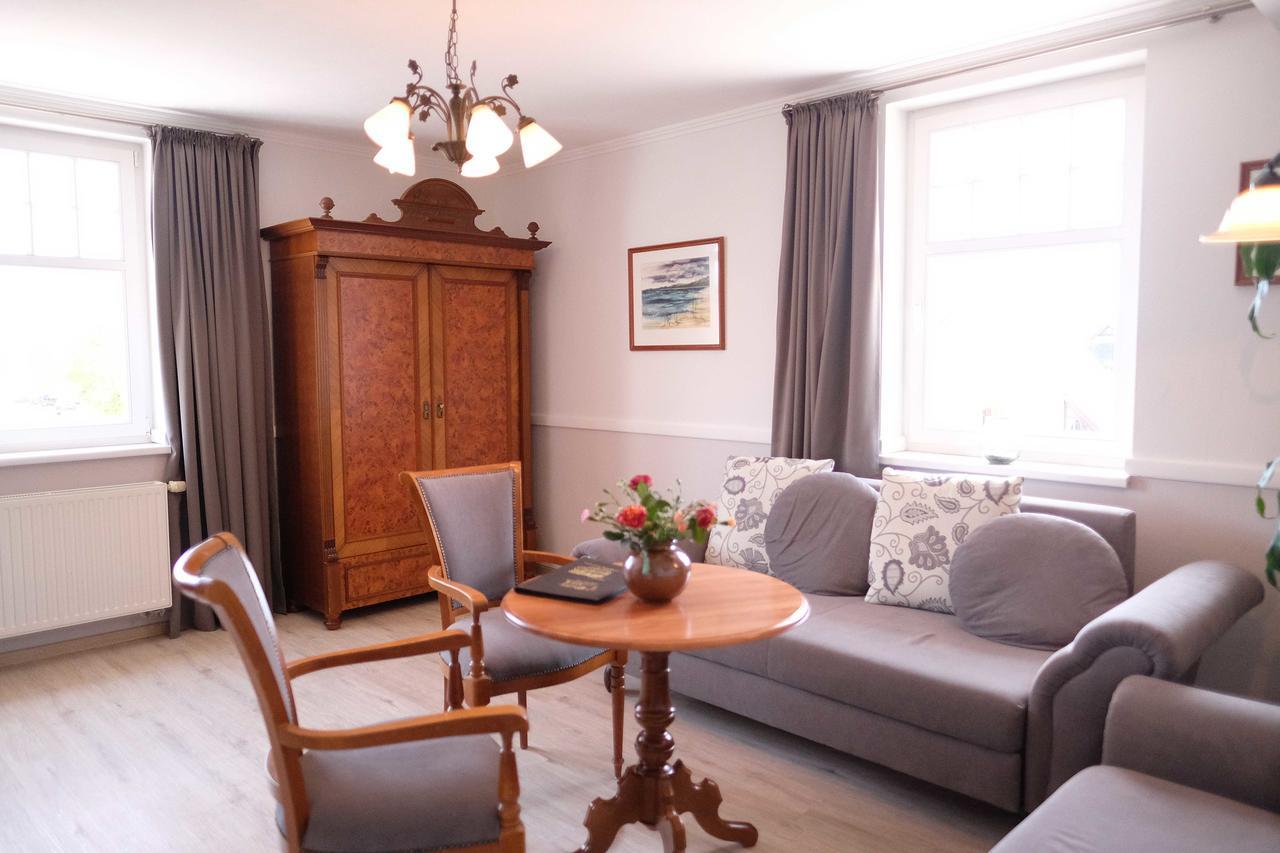 Hotel Zum Strandlaufer Аренсхоп Экстерьер фото